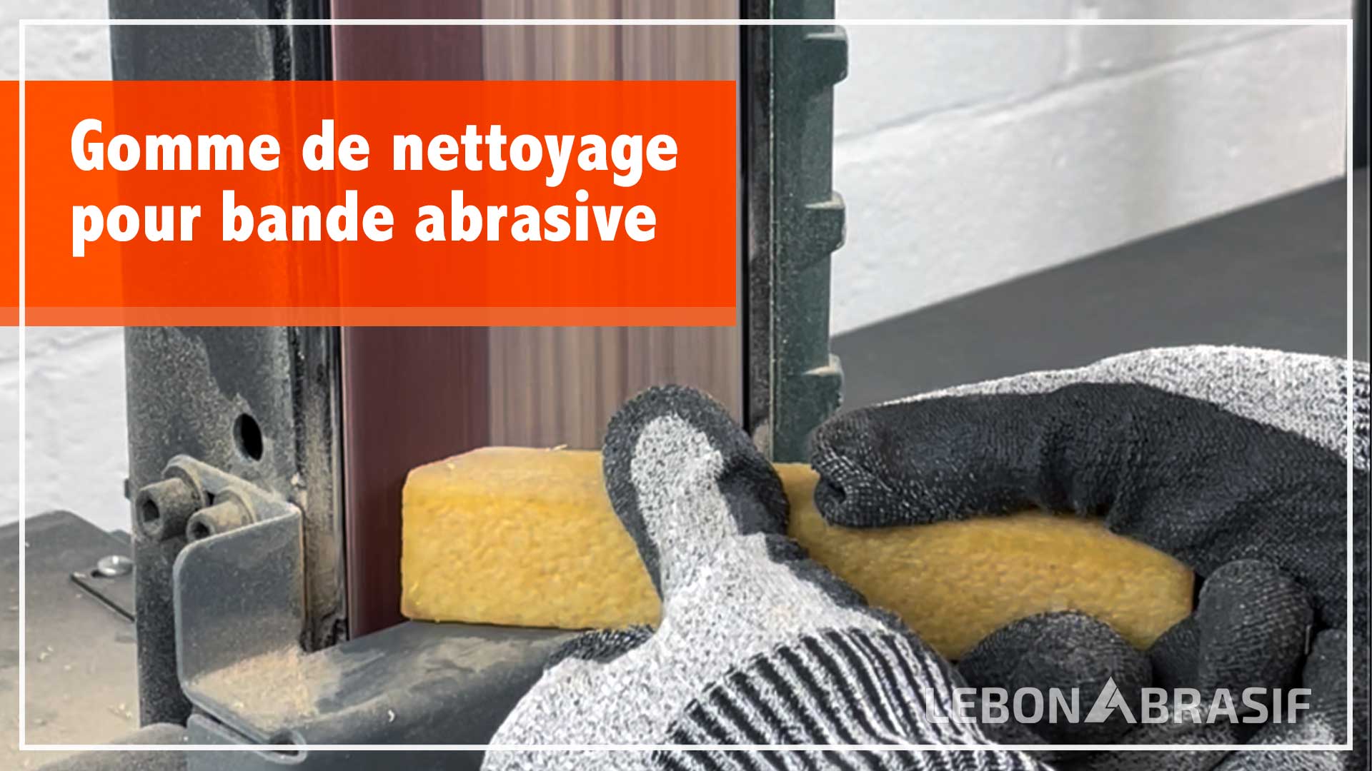 Bloc de pâte à polir appliqué sur disque